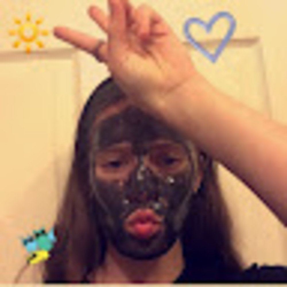 Meet your Posher, Maddie